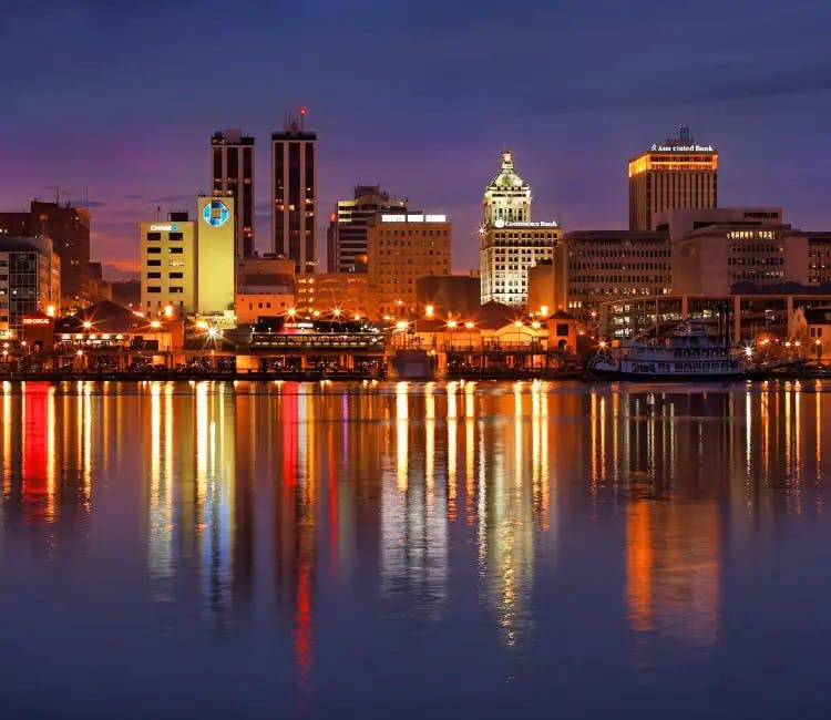 Night view of the city of Peoria